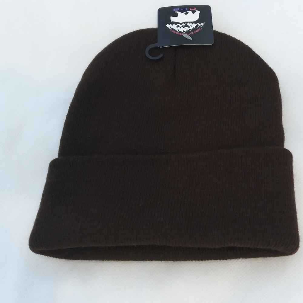 Unisex Brown winter beannie hat